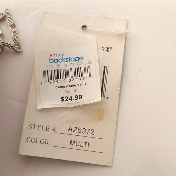 d'margeaux clutch purse silver chain strap and silver handle. - Picture 12 of 12